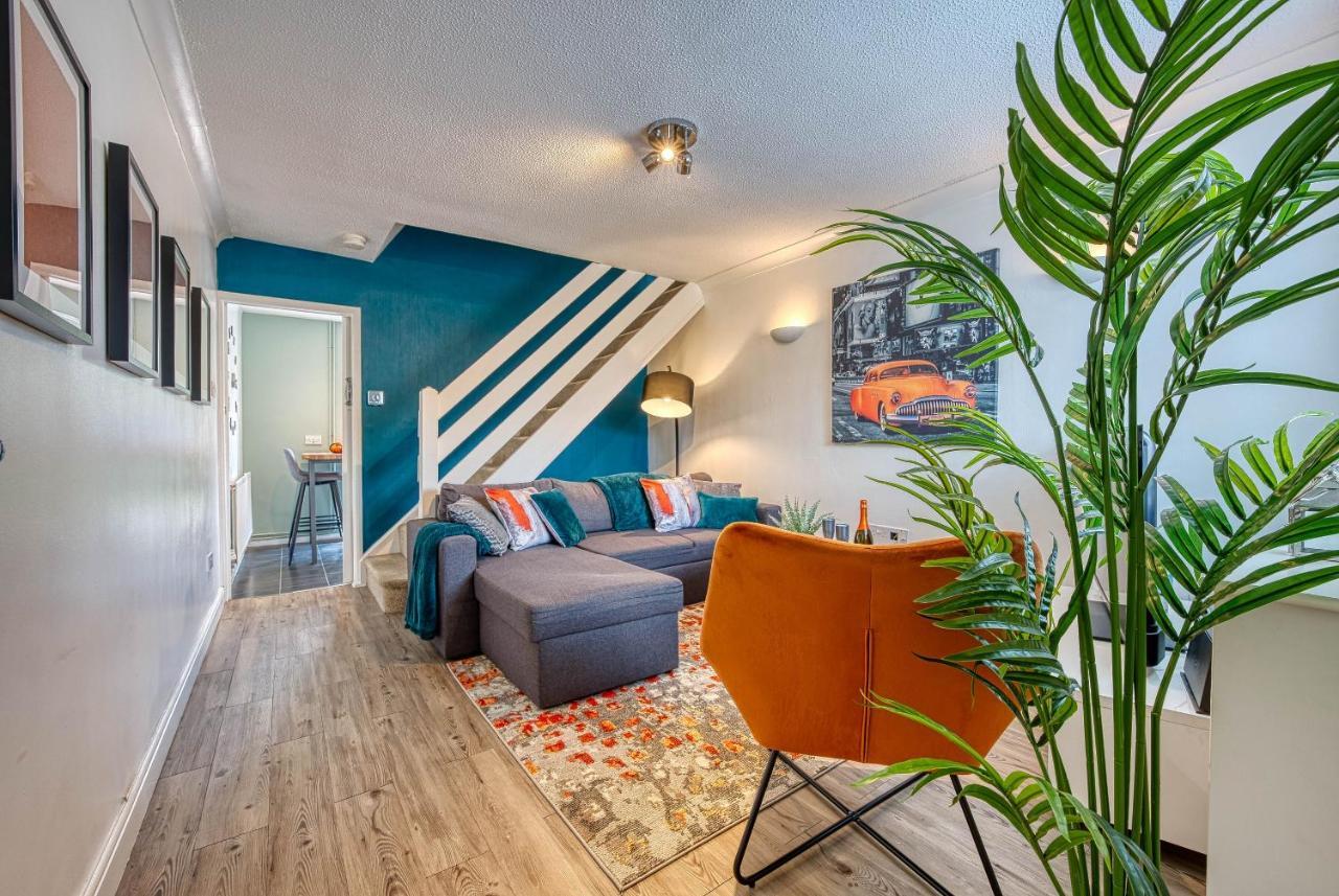 Capri 13 Sa - Contemporary 2 Bedroom House In Loughborough With Free Parking, Close To Loughborough University & M1 Motorway Exterior foto