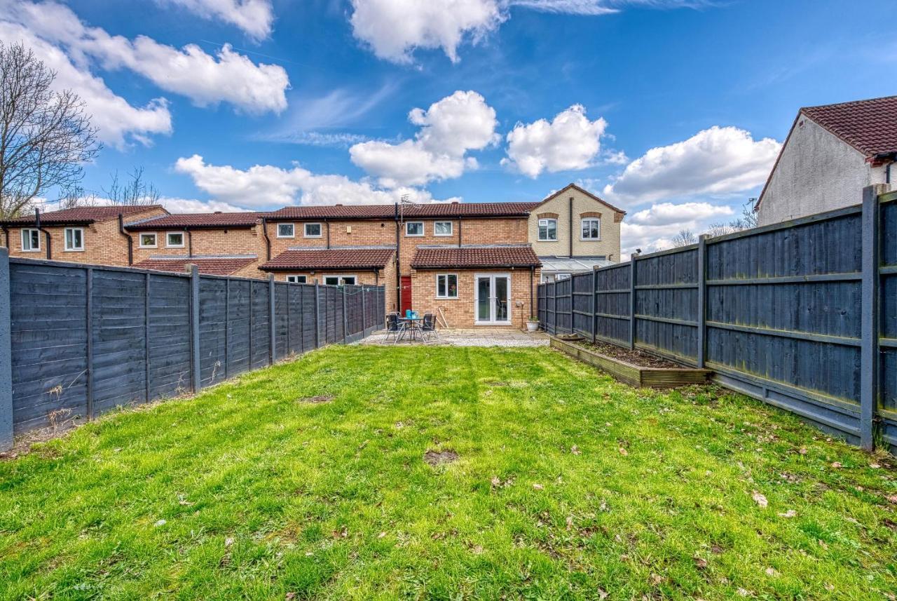 Capri 13 Sa - Contemporary 2 Bedroom House In Loughborough With Free Parking, Close To Loughborough University & M1 Motorway Exterior foto